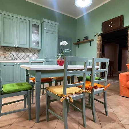 La Corte Segreta & Jacuzzi Appartamento Arpino